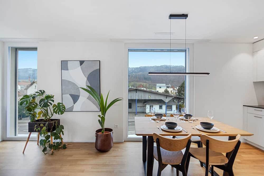 Ganze Wohnung, The R Apartment Passwang, Gym, Balkon, Parking in Balsthal, Kanton Solothurn