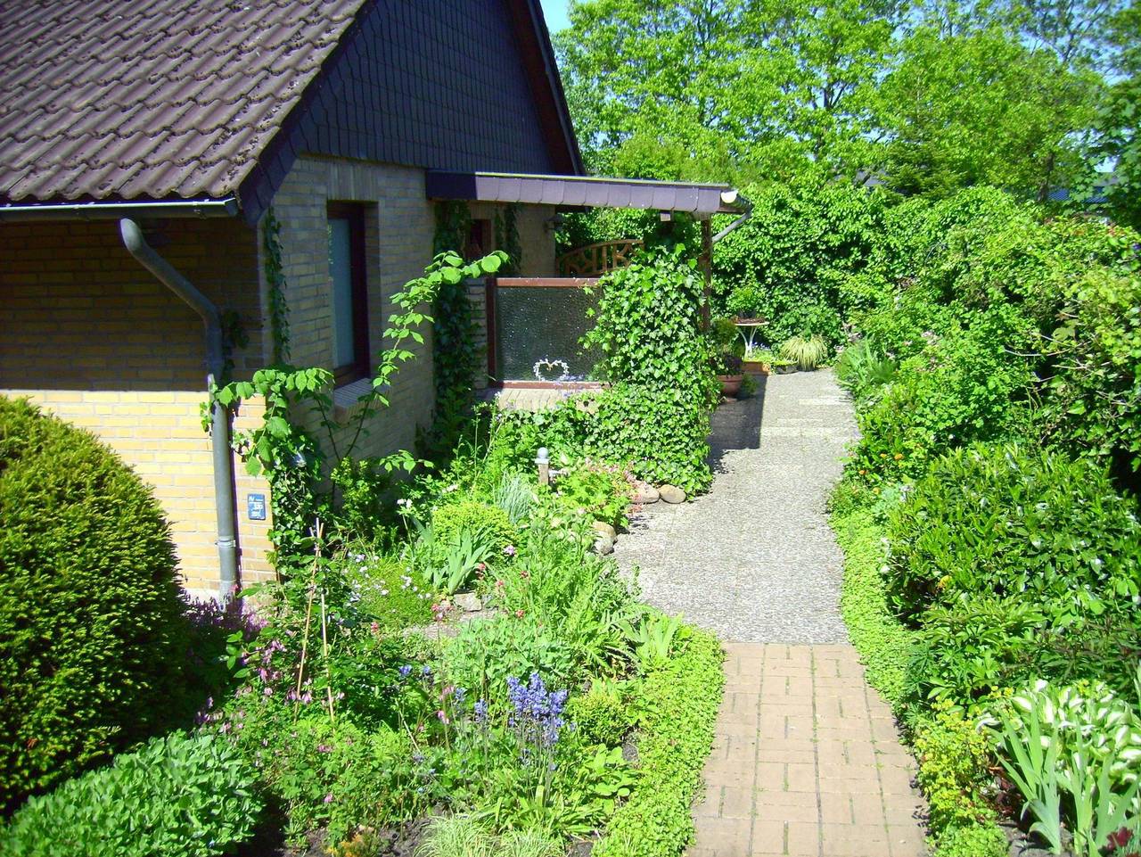 Ganze Ferienwohnung, Diena: Fewo mit liebevoller Ausstattung und zwei Terrassen - Ferienwohnung Kristan in Tarp, Eider-Treene-Sorge
