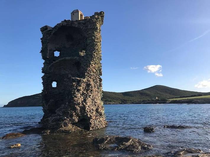 Location de vacances pour 6 personnes, avec jardin à Ersa - 2