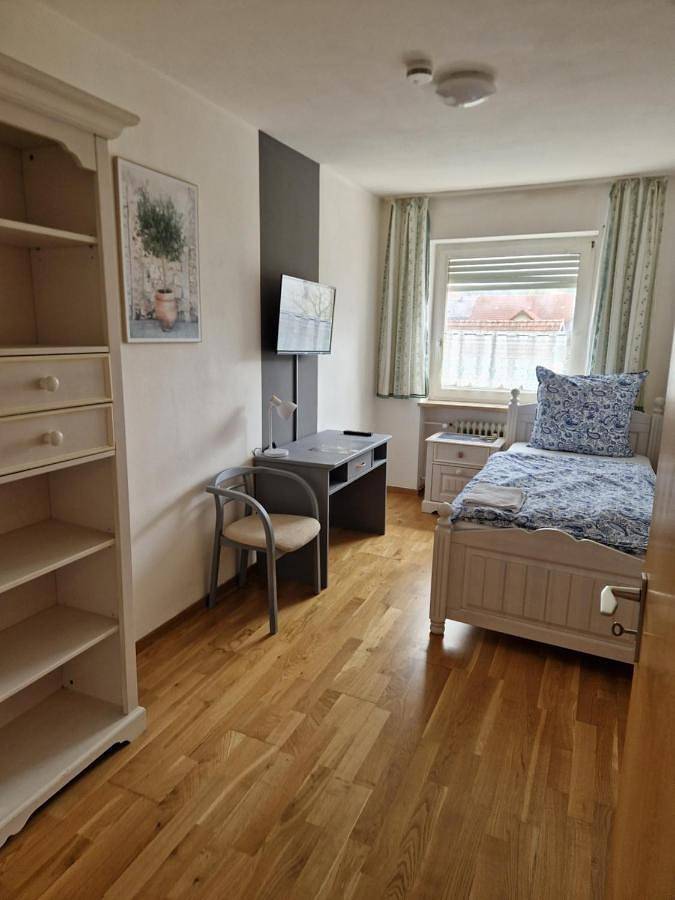 Ganze Wohnung, Residencia del Pueblo in Pirk, Naturpark Nördlicher Oberpfälzer Wald