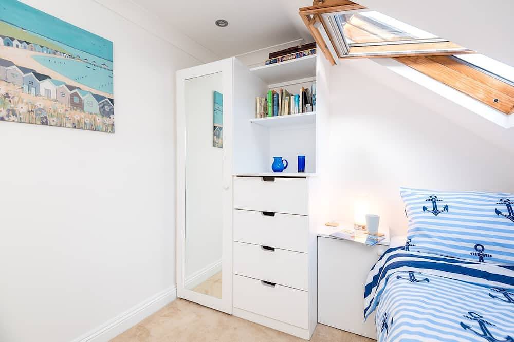 Apartamento moderno con fabulosas vistas, cerca del pueblo y la playa. in Looe, Cornualles