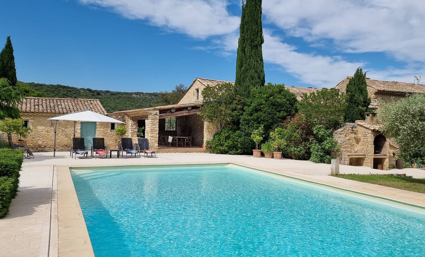 Mas Malbos in Laudun-l'Ardoise, Nimes region