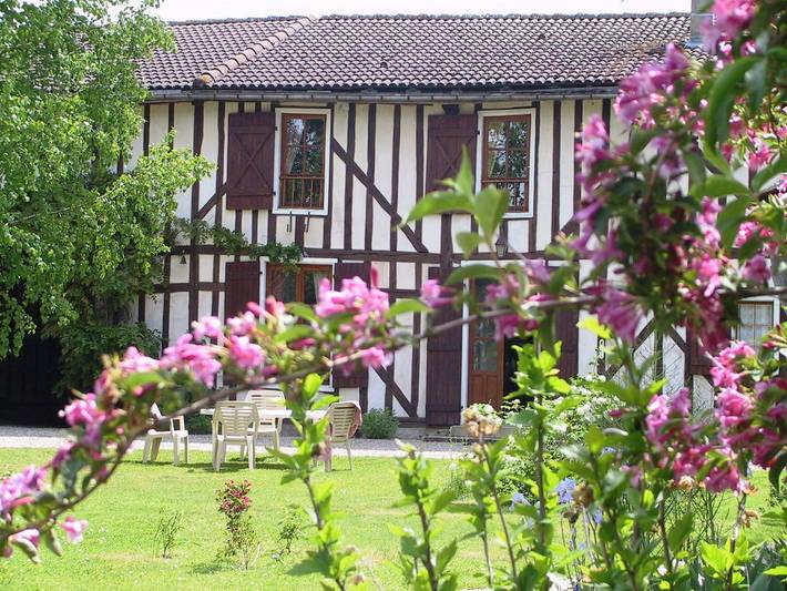 Location de vacances pour 5 personnes, avec jardin, animaux acceptés à Droyes - 4