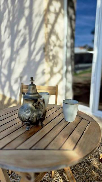 Cottage pour 2 personnes, avec jardin et piscine à Badens
