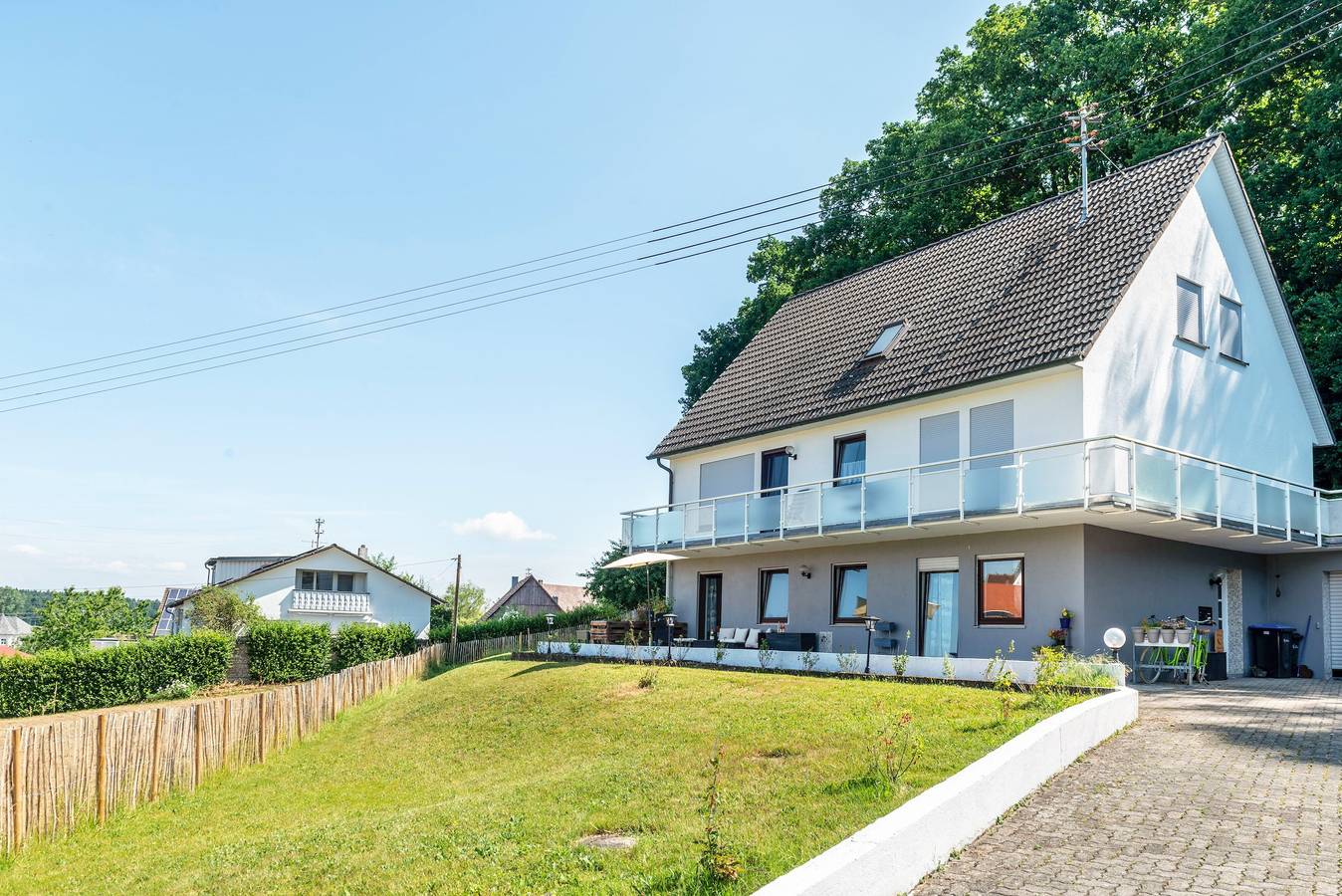 Entire apartment, Holiday Apartment 'Fribo' with Private Terrace and Wi-Fi in Magenbuch, Ostrach