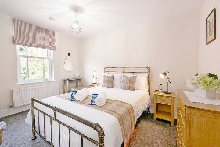 Priory Cottage, Chichester - ein Cottage für 4 Gäste in 2 Schlafzimmern in Chichester, West Sussex