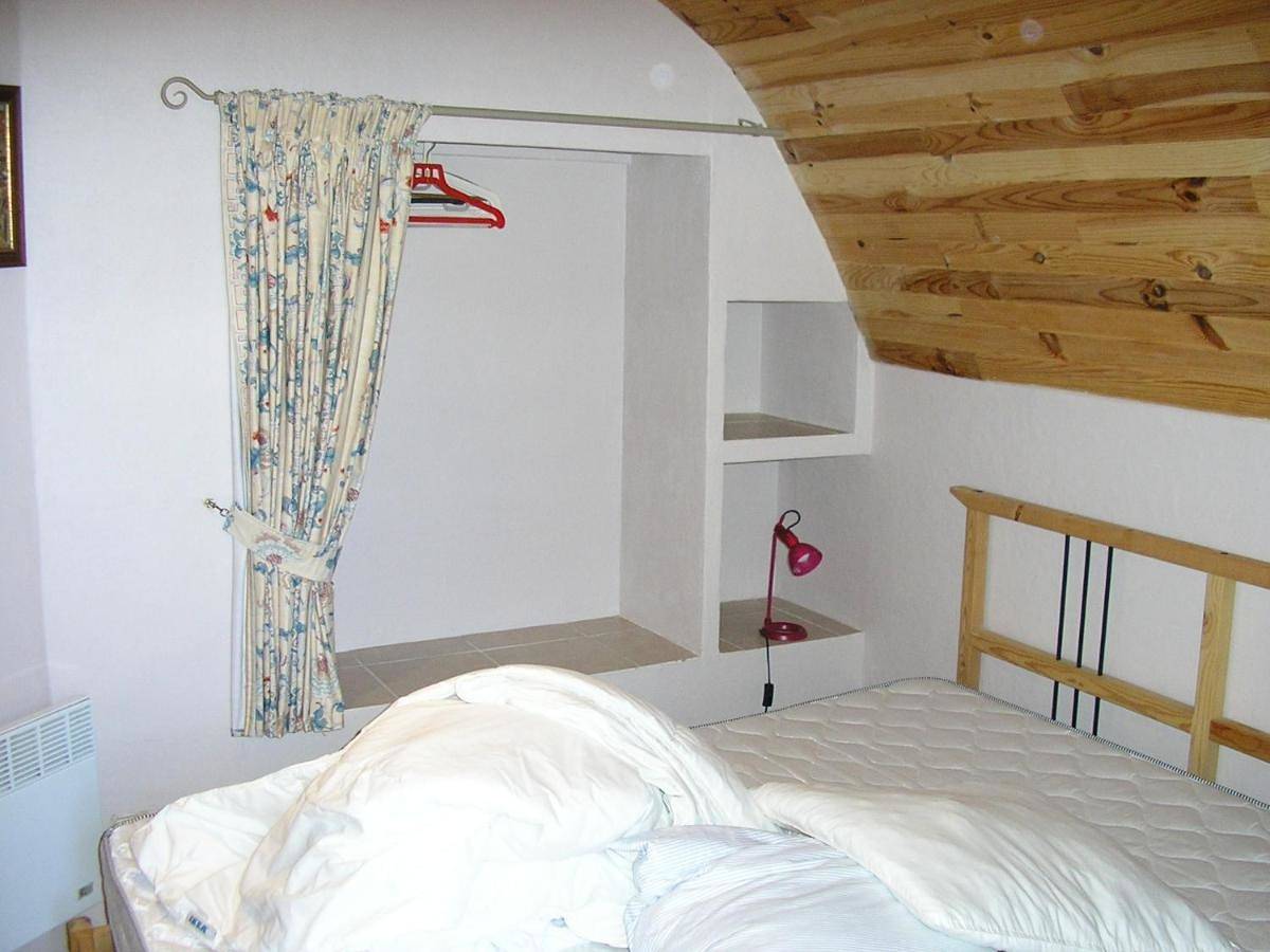 Four-Bedroom House in Nant, Parc naturel régional des Grands Causses