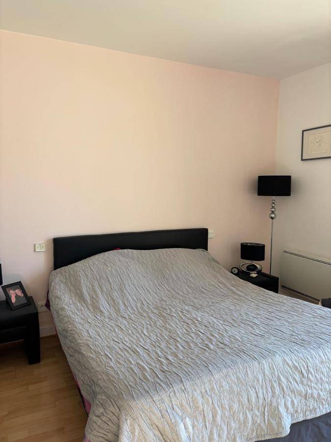 Gîte pour 6 personnes, avec piscine ainsi que balcon et vue à Saint-Jean-Lespinasse - 4
