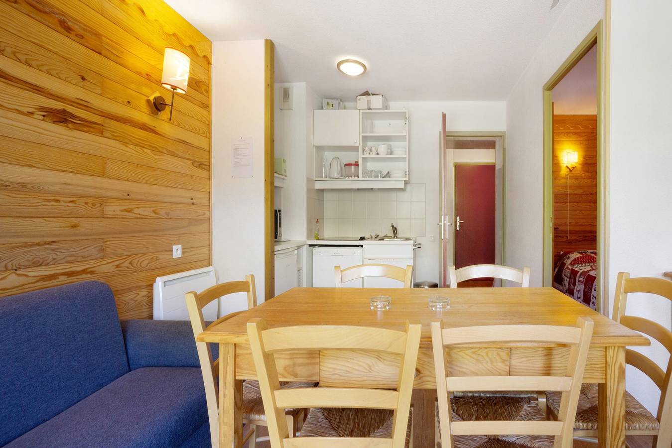 Apartamento entero, Apartamento 'A1 308 Appart Au Pied Des Pistes' con vistas a la montaña y balcón in Saint-François-Longchamp, Le Grand Domaine