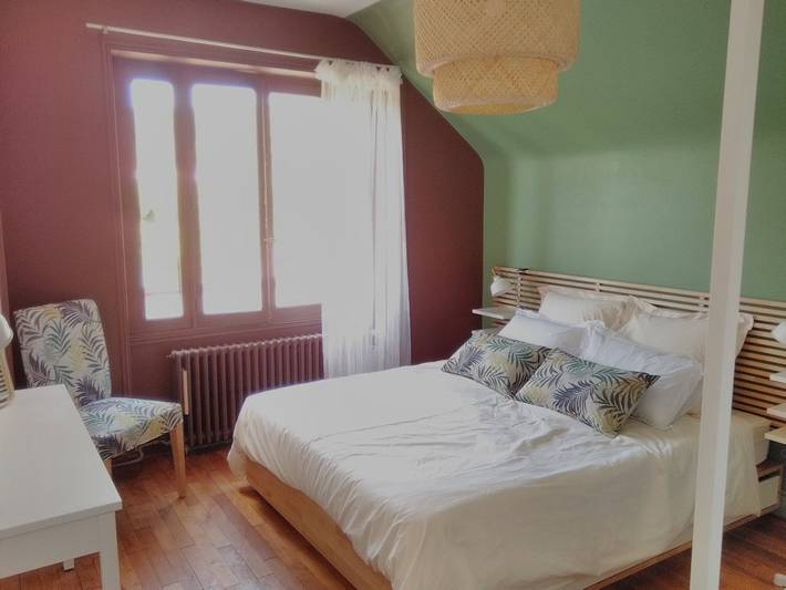 Gîte pour 6 personnes, avec Terrasse et Jardin