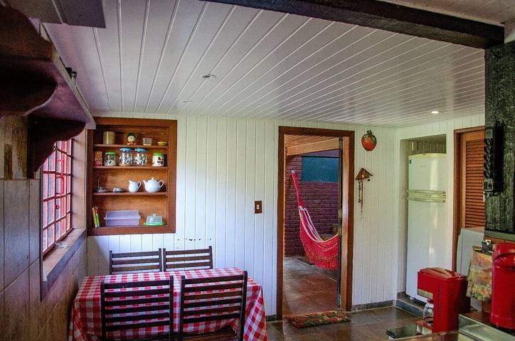 Holiday rental for 12 people, with balcony and garden in Brazil