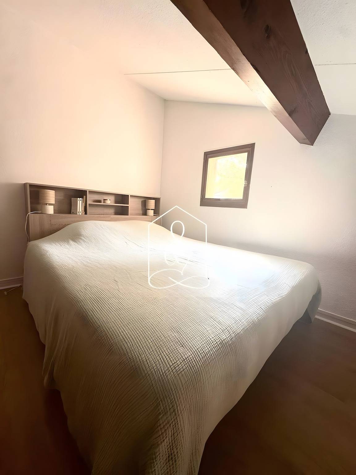 Apartamento entero, La Petite Provence, dúplex climatizado en residencia con piscina in Tourrettes, Costa mediterránea (Francia)