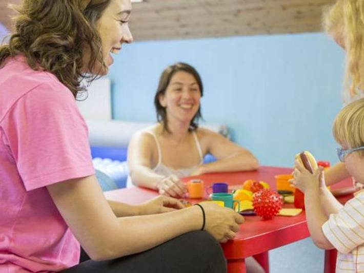 Camping pour 6 personnes, avec bassin pour enfant à Saint-Julien-en-Born