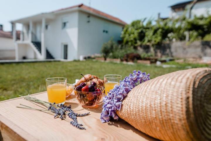 Casa de férias para 5 pessoas, com vista e jardim em Luso