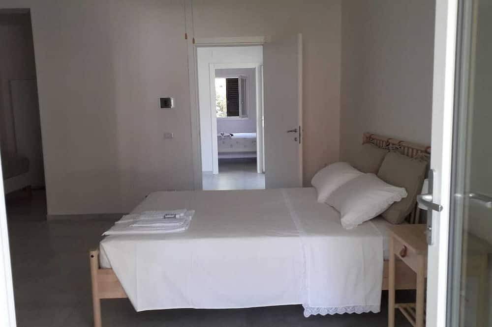 Appartement entier, Villa Marina - Apartment Giulia in El Cohiba 59, Pulsano