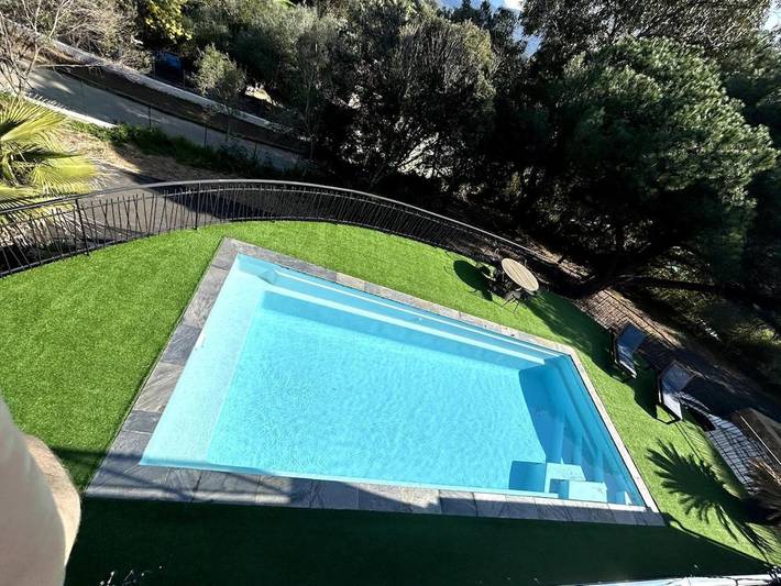 Location de vacances pour 23 personnes, avec vue ainsi que piscine et jardin à Cauro - 3