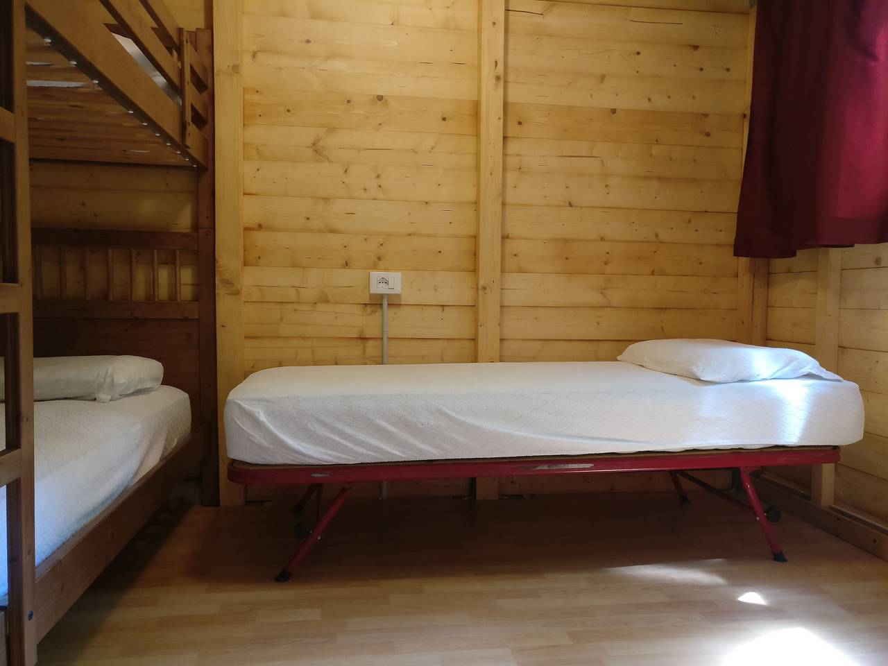 Caravan "Le Sorgenti - Chalet 42" with Mountain View & Private Garden in Palazzuolo sul Senio, Florence Province