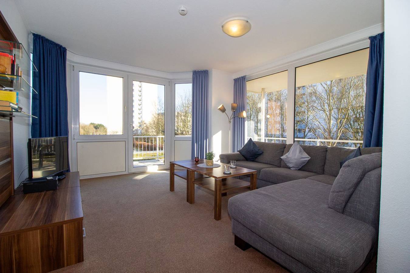 Ganze Wohnung, Trafalgar App.150-70m² Fewo in Döse, 2 Schlafzimmer, strandnah, Schwimmbad+Sauna in Döse, Cuxhaven