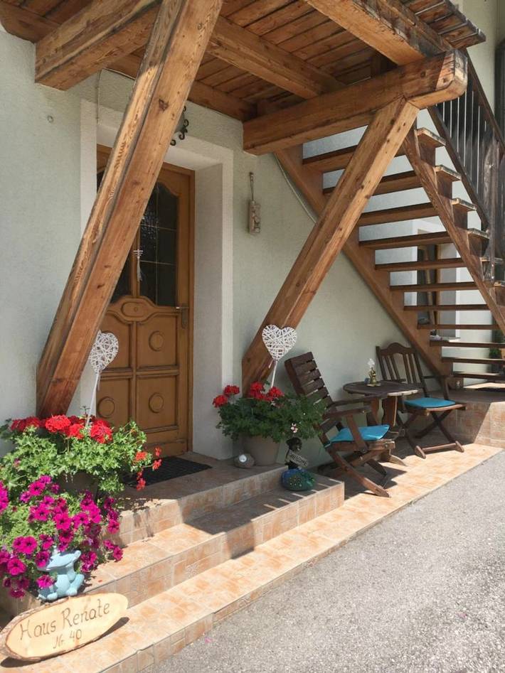 Ferienwohnung für 5 Personen, mit Balkon und Terrasse sowie Garten und Ausblick in Marktgemeinde Arnoldstein