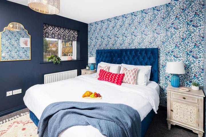 Vacation rental for 6 people, with Terrace and Yard in Bolton