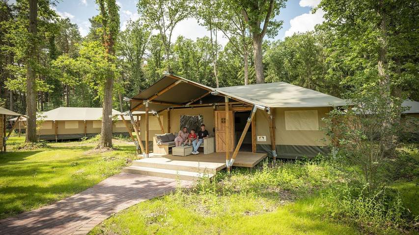 Ferienhaus für 2 Personen, mit Terrasse und Garten in Serengeti Park (Hodenhagen)