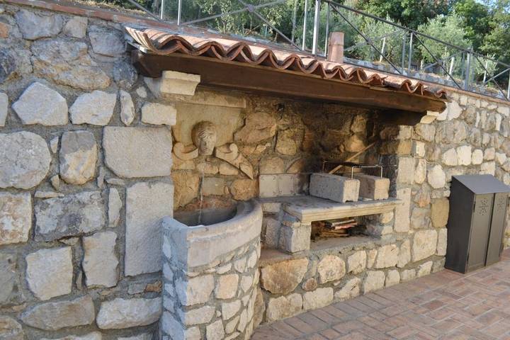 Parc de vacances pour 7 personnes, avec piscine ainsi que vue et jardin, animaux acceptés à Maratea - 3