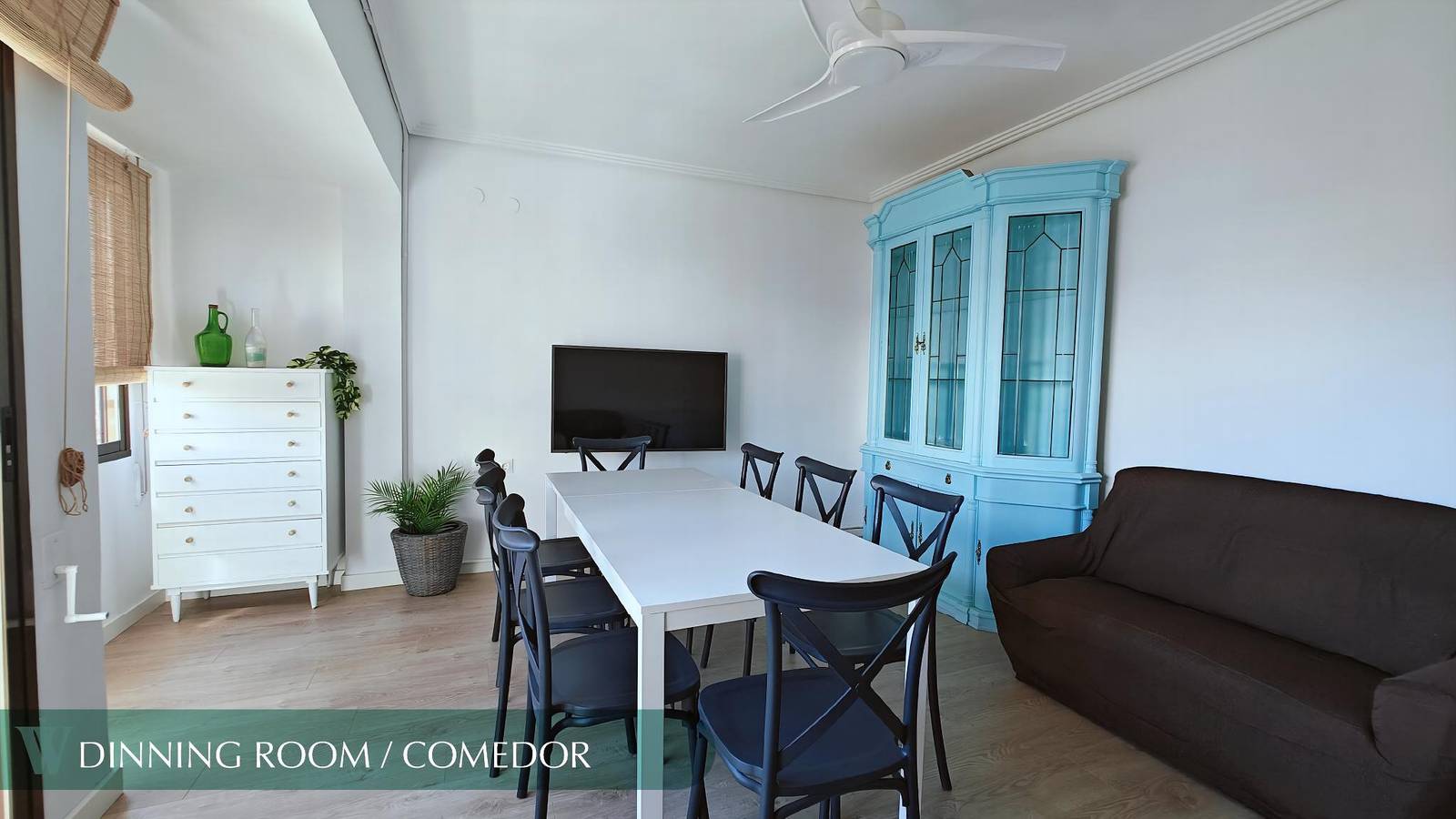 Ganze Wohnung, Ferienwohnung für 9 Personen mit Balkon in Port de Sagunt, Sagunto