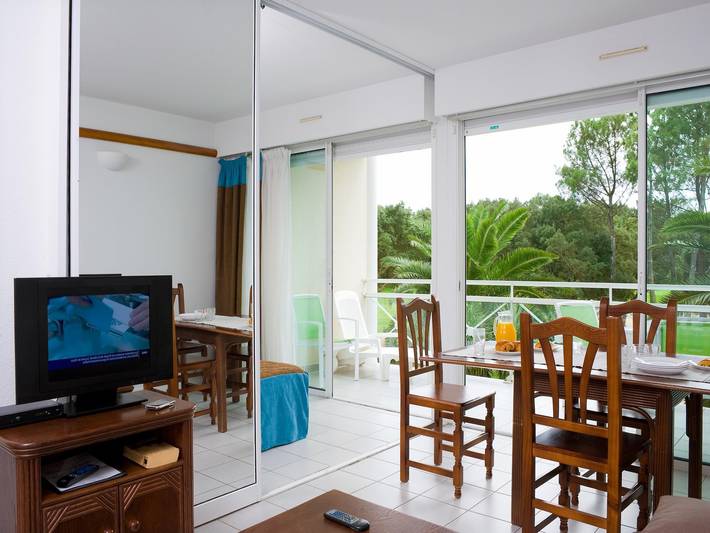 Gîte pour 6 personnes, avec balcon/terrasse et piscine, animaux acceptés dans Moliets-Plage - 3