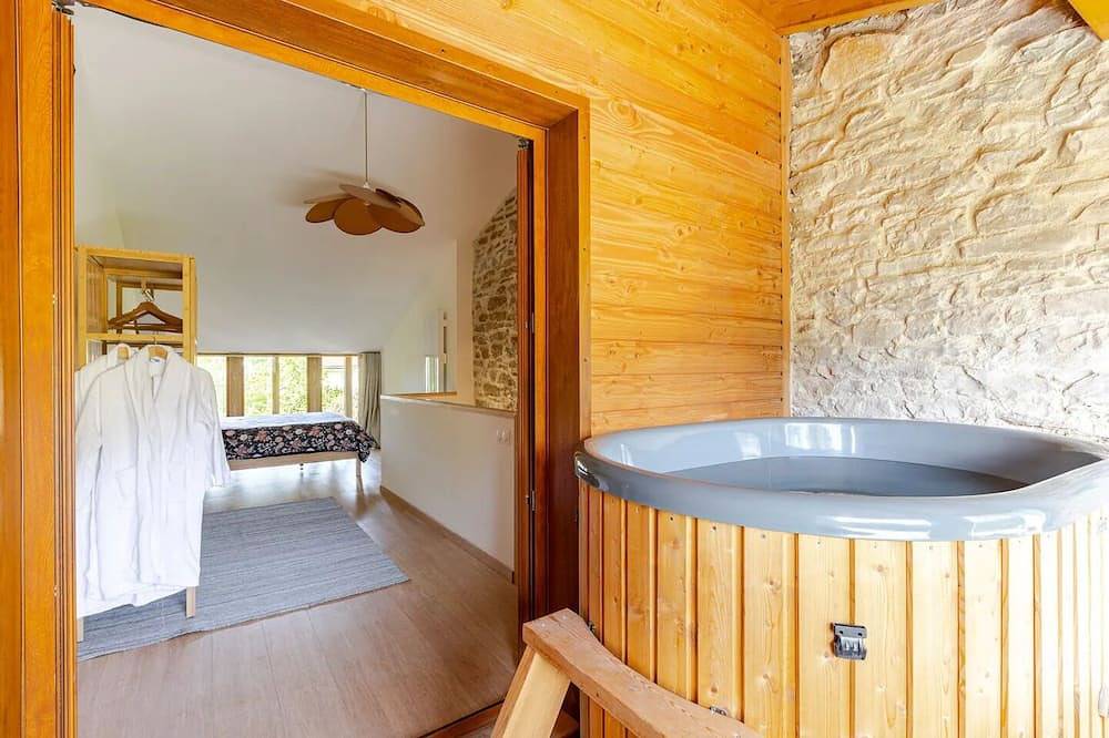 Moulin du Buis - Bain Nordique, Charme et Détente in Saint-Sorlin-en-Bugey, Belley