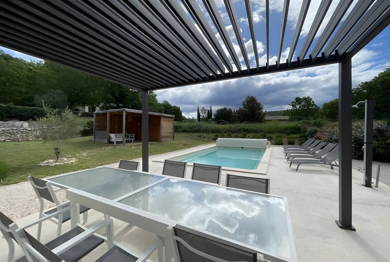 " Villa Des Vignes avec piscine" avec Wi-Fi et climatisation in Salavas, Gorges de l’Ardèche