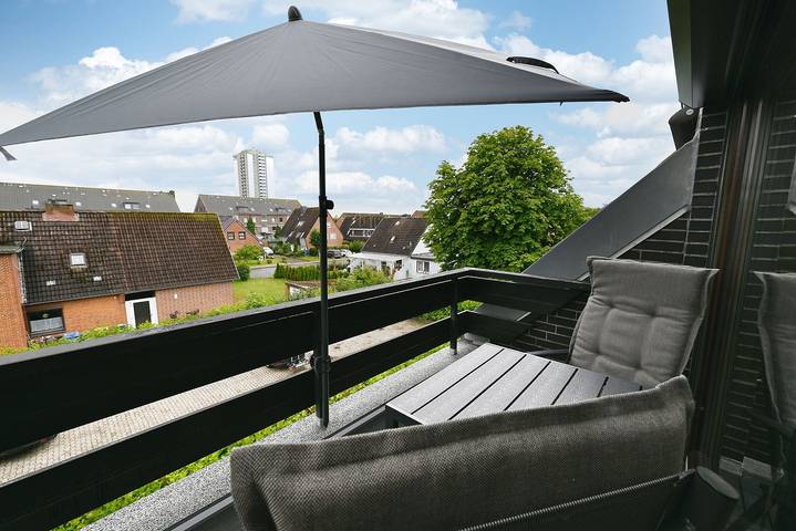 Ganze Wohnung, Frisch renovierte Ferienwohnung im Tertius-Törn! in Büsum, Kreis Dithmarschen