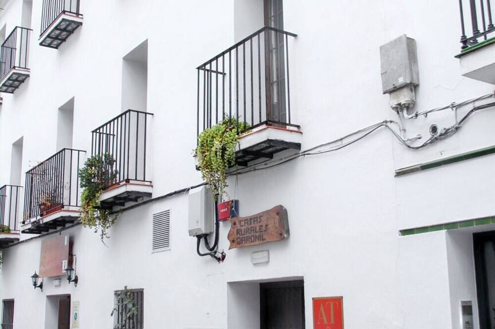 Ganze Wohnung, Homerez - Wohnung Ubrique, Bergblick in Ubrique, Pueblos Blancos