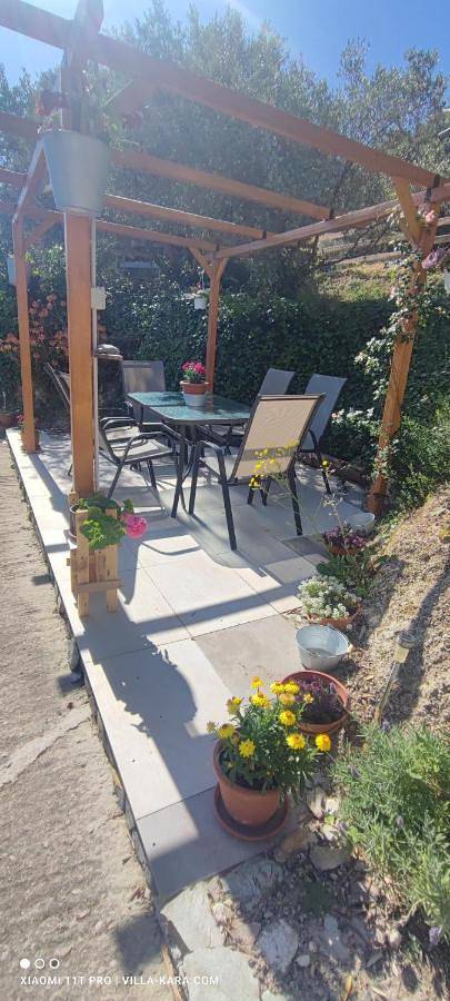 Chambre d’hôte pour 4 personnes, avec vue ainsi que jardin et piscine à Réthymnon - 4