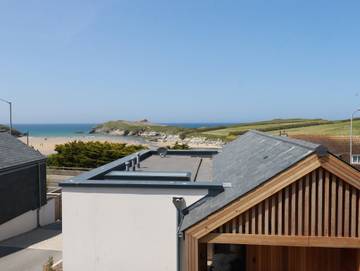 Beach Hut for 8 People in Newquay, Cornwall, Photo 4