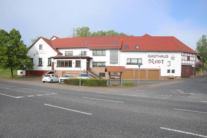 Hotel, mit Terrasse und Garten sowie Ausblick