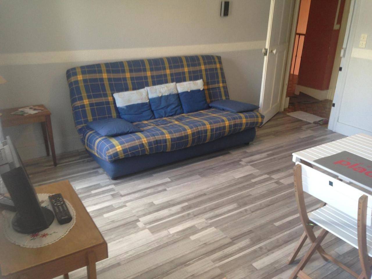 Appartement entier, Studio Plaisance in Contrexéville, Neufchâteau