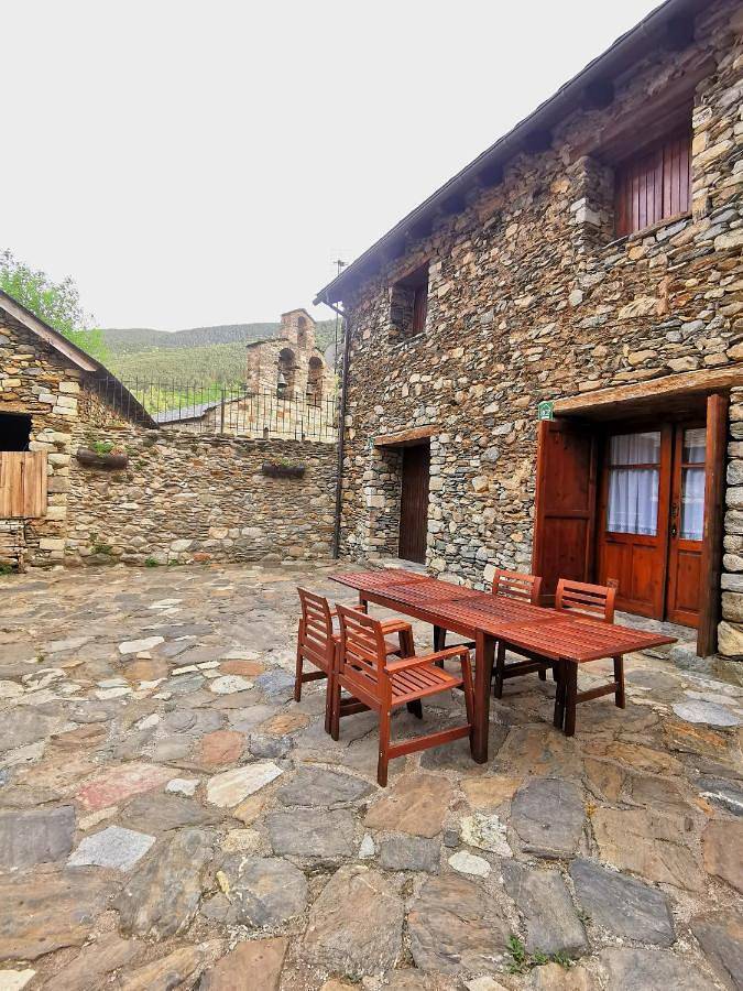 Casa rural para 6 personas, con terraza y vistas en Valle de Bohí - 2