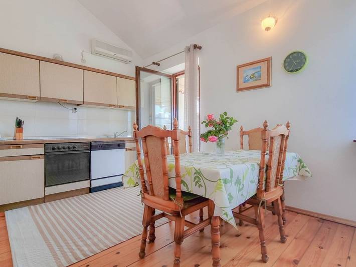 Ganze Wohnung, Wohnung "Nadja" mit Blick auf das Wasser in plaža Zambratija, Zambratija