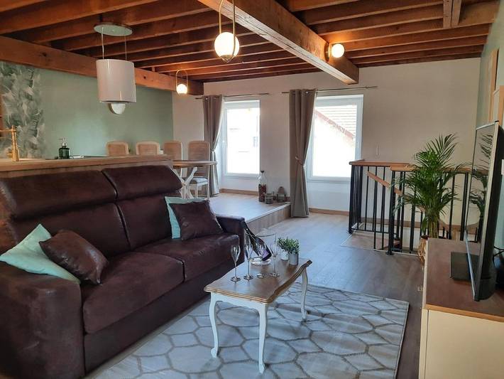 Location de vacances pour 6 personnes, avec Terrasse et Vue à Châtillon-sur-Marne