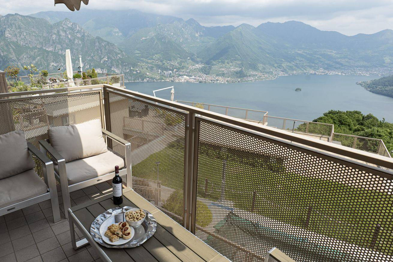 Ganze Wohnung, Terrazza a Lago in Gemeinde Parzanica, Iseosee