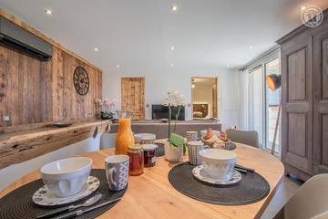 Gîte pour 2 personnes, avec terrasse dans Allondaz