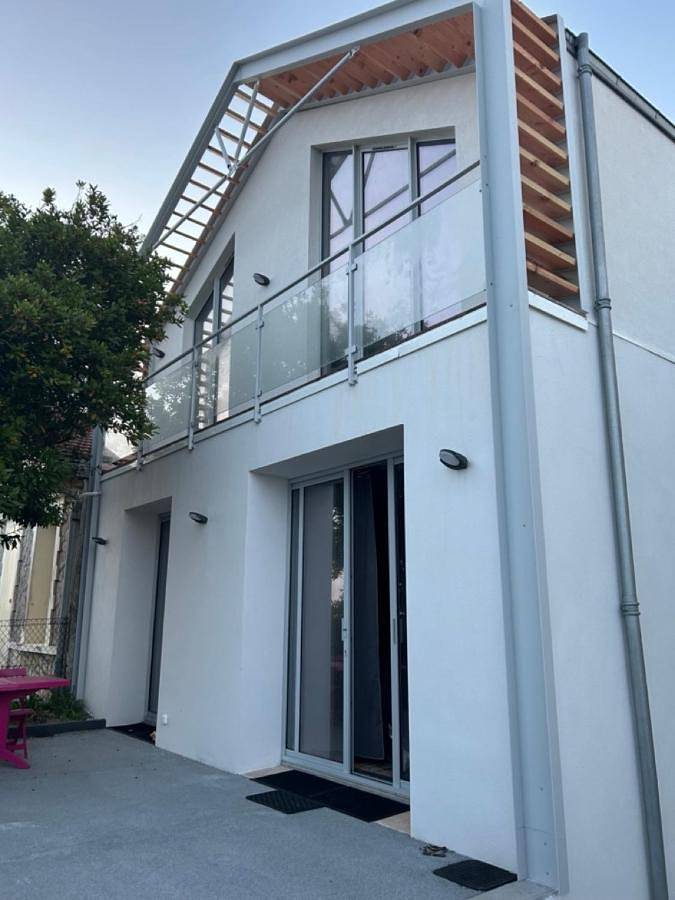 Location de vacances pour 6 personnes, avec vue et jardin, animaux acceptés dans Plage Nord (Fouras) - 3