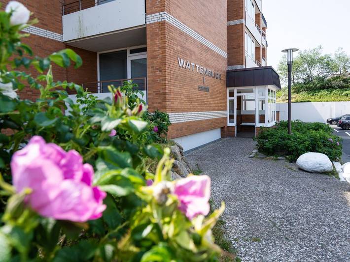 Ganze Ferienwohnung, Salzwasser - Modernes App. mit Balkon, Meerblick, Pkw-Stellplatz, WLAN. Haustiere erlaubt. in Nordfriesische Inseln (Schleswig-Holstein) (Schleswig-Holstein), List (Sylt)