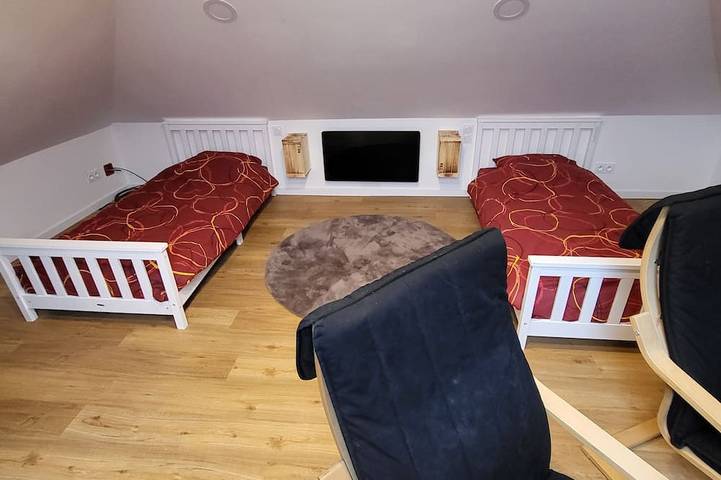 Location de vacances pour 8 personnes, avec jacuzzi à Champ-du-Boult - 4