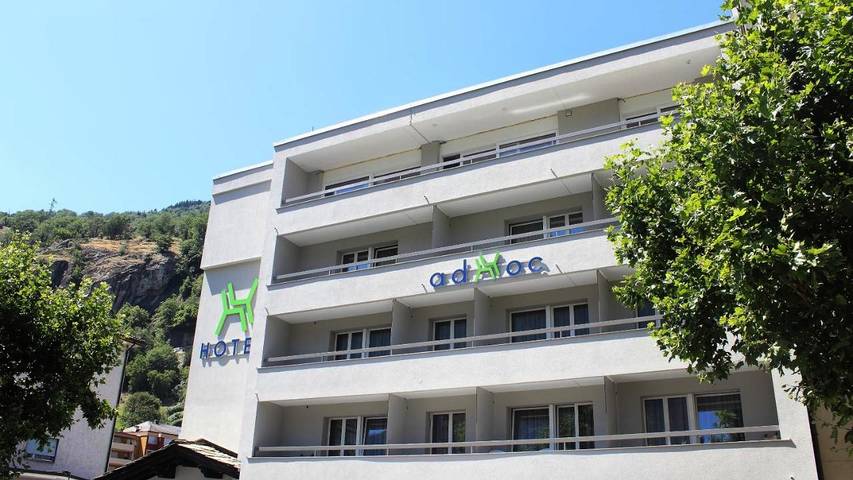 Hôtel pour 2 personnes, avec jardin et terrasse dans Brigue