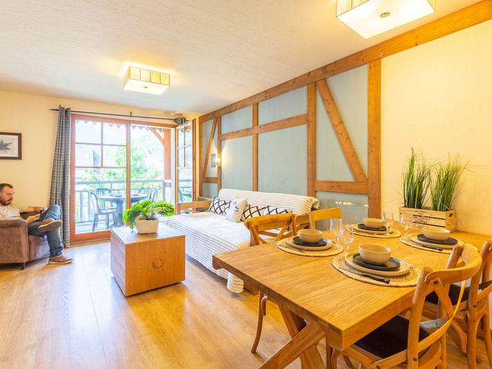Gîte pour 10 personnes, avec balcon et piscine à Saint-Lary - 2