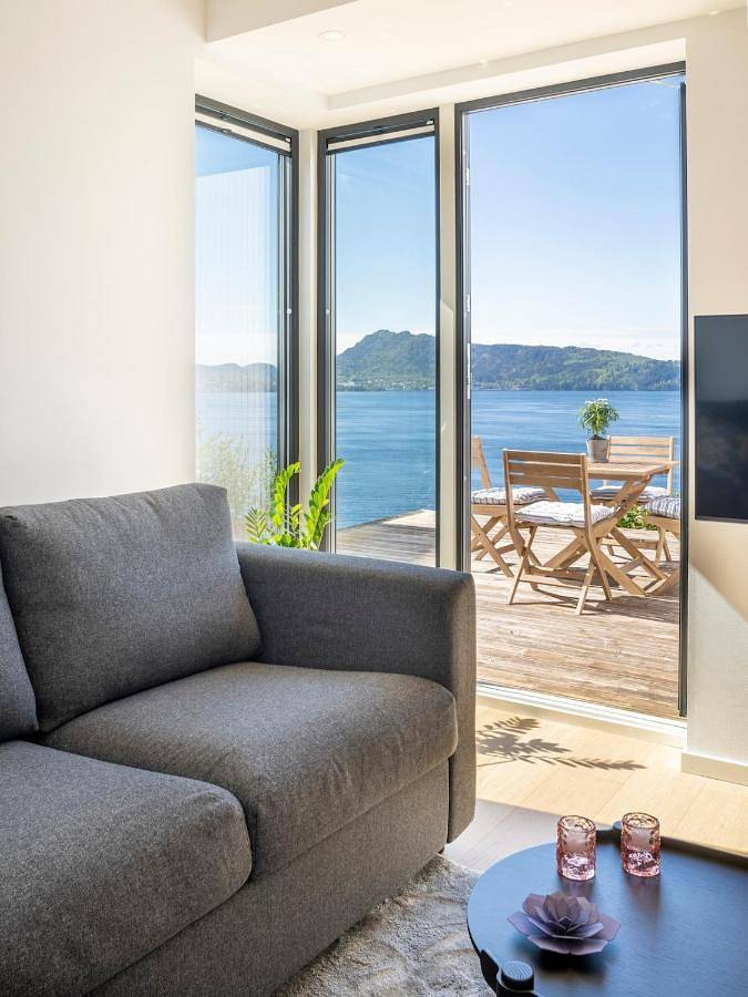 Ferienwohnung für 6 Personen, mit Ausblick und Garten in Bergen - 2