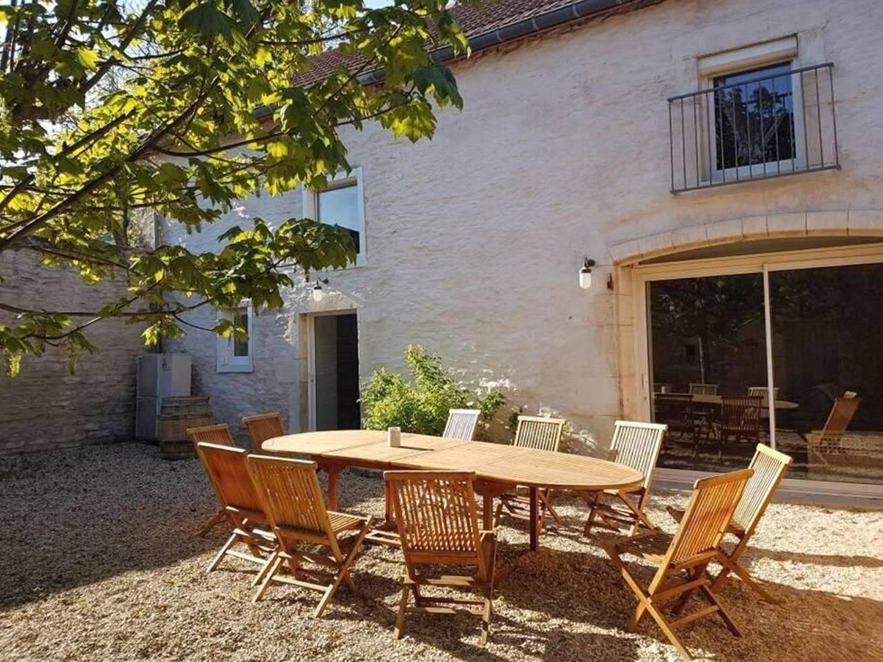 Casa rural familiar con piscina, aire acondicionado y Wi-Fi en viñedos in Saint-Aubin (Côte-d'Or), Beaune region