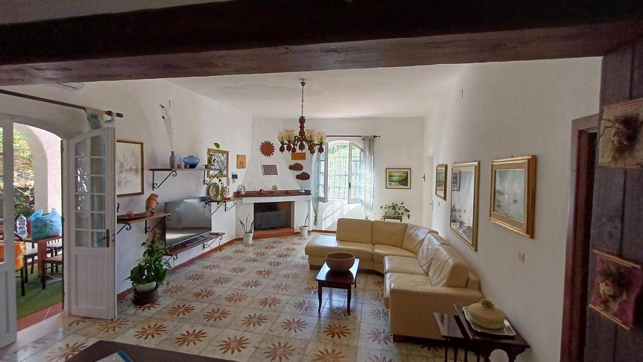 Villa Secchi bifamiliare sul mare Iunp4784 in Sorso, Sassari Provinz