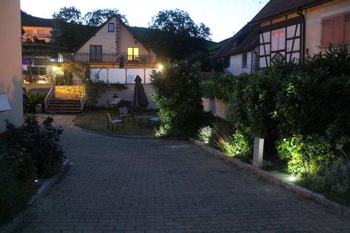 Gîte pour 2 personnes, avec piscine et jacuzzi à Katzenthal - 4